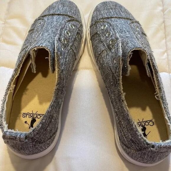 Corkys Gray Slip-On Sneakers | Size 8 | Never Worn | Pink Sole | Casual Comfort - Picture 5 of 7